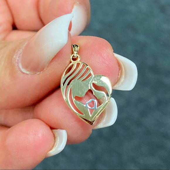 14K Yellow Gold Mom & Child Pendant mom pendant